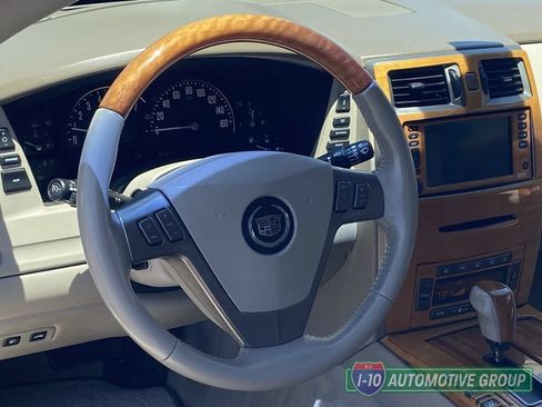 Used 2005 Cadillac XLR RWD image 22