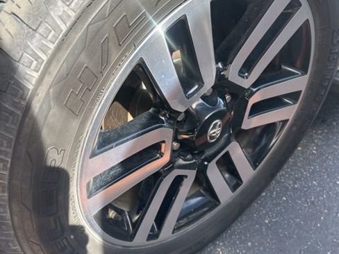 Used 2018 Toyota 4Runner Limited image 26