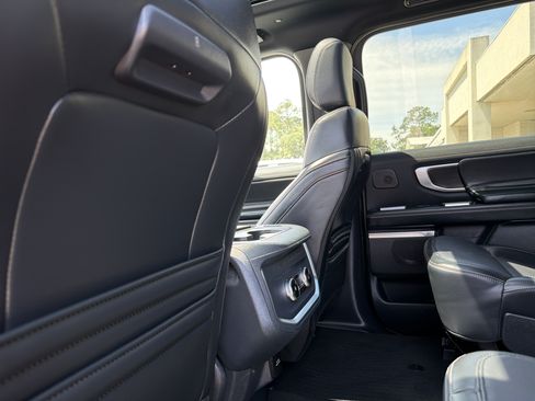 Used 2025 Ford Expedition Platinum w/ Stealth Performance Package AWD/4WD image 21
