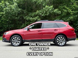 Used 2017 Subaru Outback 2.5i Limited image 1