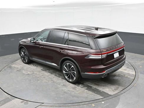 Used 2020 Lincoln Aviator Reserve w/ Equipment Group 202A AWD/4WD image 26