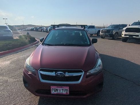 Used 2014 Subaru Impreza 2.0i AWD/4WD image 2