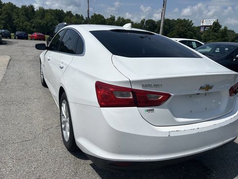 Used 2018 Chevrolet Malibu LT image 4