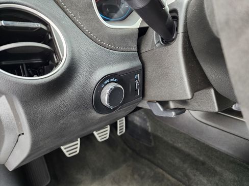 Used 2015 Chevrolet Camaro Z/28 image 33