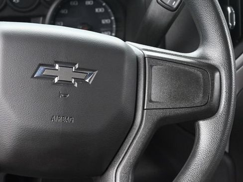 Used 2019 Chevrolet Silverado 1500 Custom Trail Boss w/ Custom Convenience Package AWD/4WD image 27
