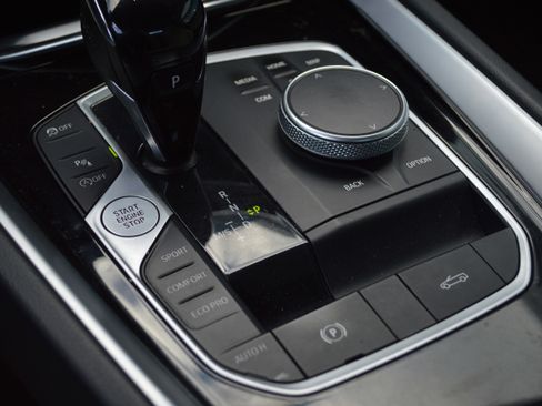 Used 2022 BMW Z4 sDrive30i w/ Premium Package image 31