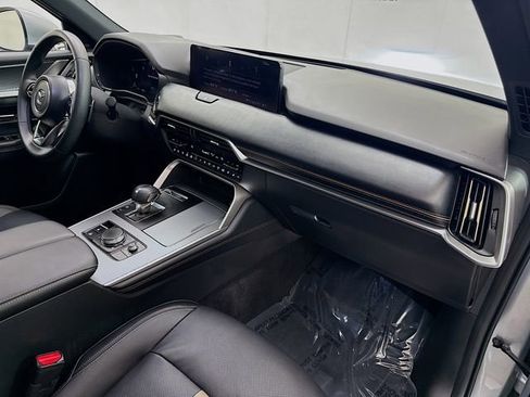 Used 2024 MAZDA CX-90 Plug-In Hybrid w/ Premium Plus image 32