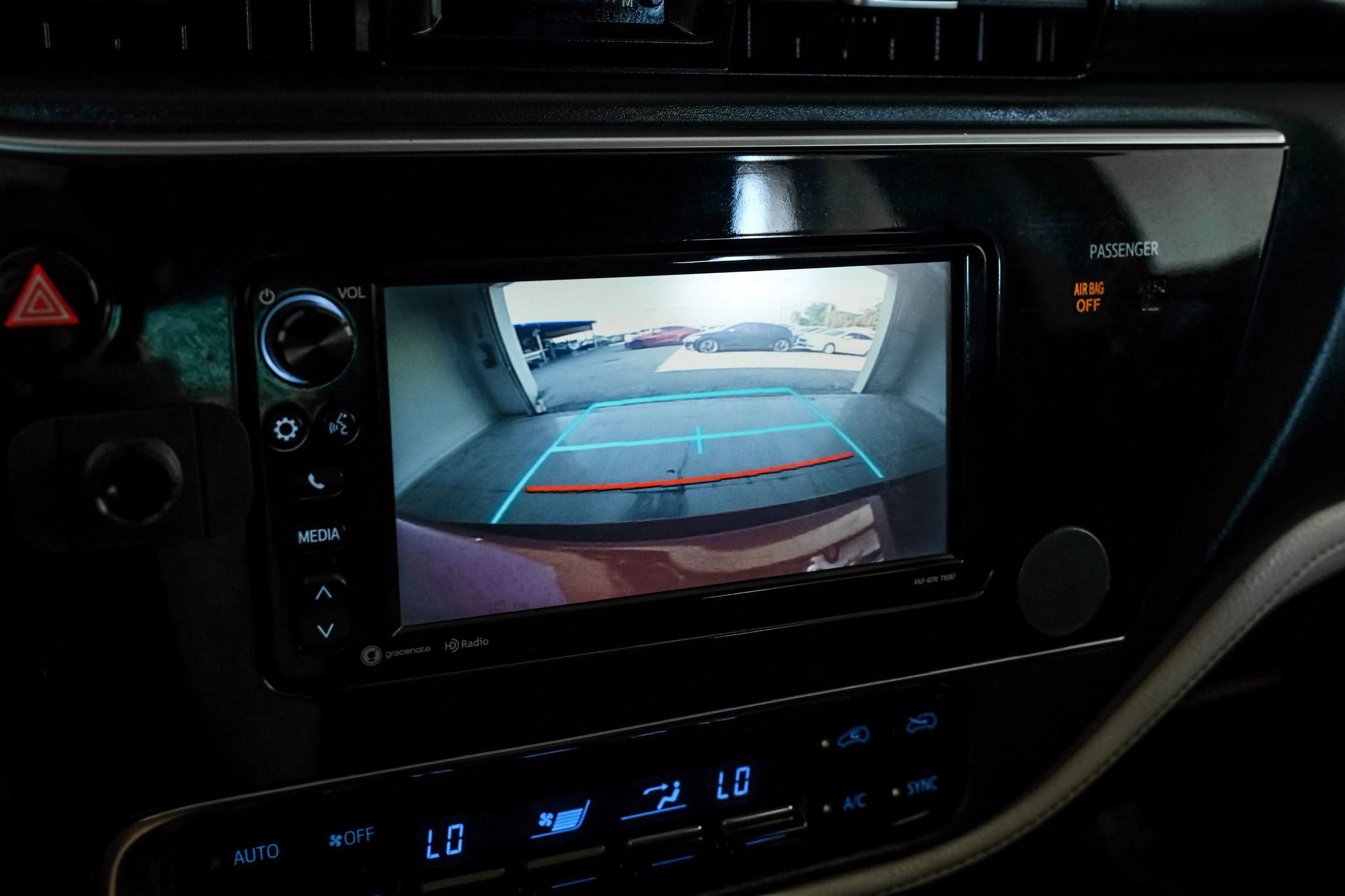 Used 2018 Toyota Corolla iM FWD image 18