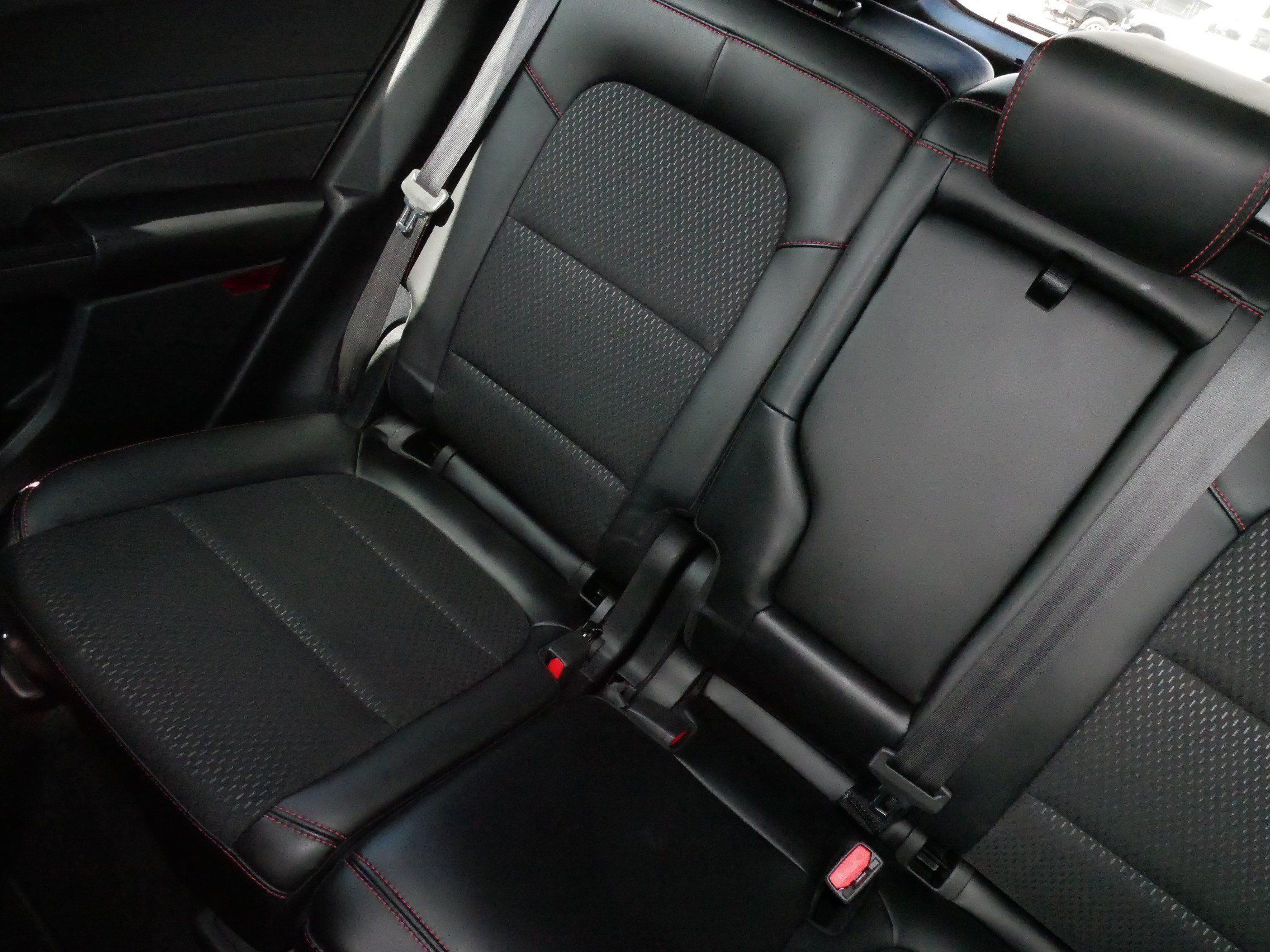 Used 2025 Ford Escape ST-Line AWD/4WD image 12