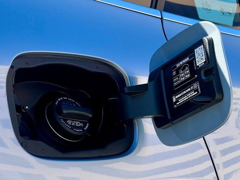 Certified 2026 Mercedes-Benz GLC 300 4MATIC image 14