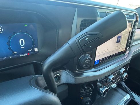 Used 2024 Ford F450 Platinum w/ FX4 Off-Road Package image 27