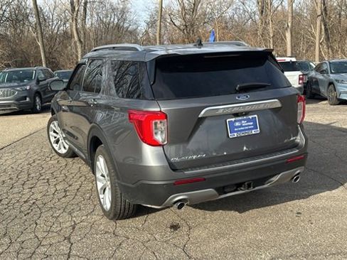 Certified 2023 Ford Explorer Platinum w/ Class IV Trailer Tow Package image 5