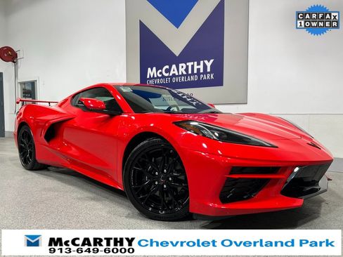 Used 2025 Chevrolet Corvette Stingray Coupe image 1