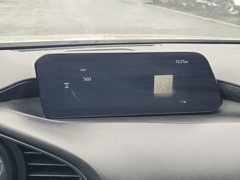 Used 2024 MAZDA MAZDA3 s image 27