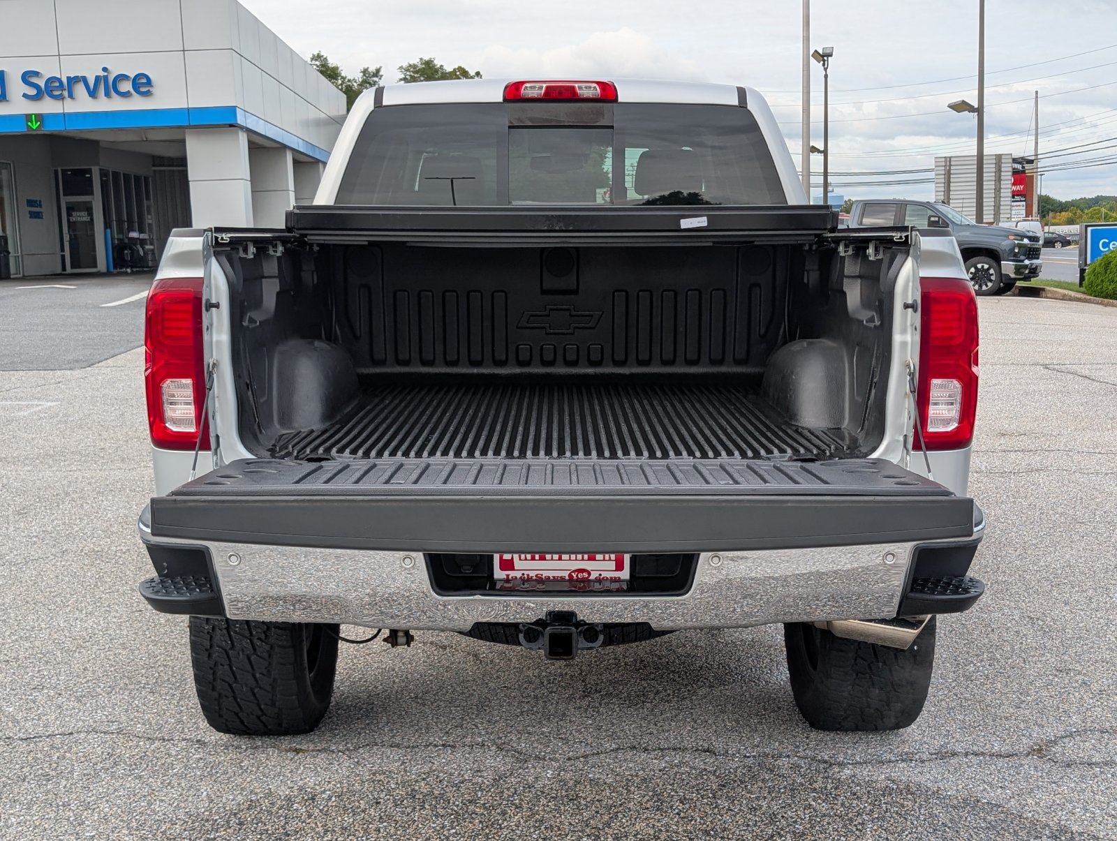 Used 2016 Chevrolet Silverado 1500 LTZ w/ Sport Package AWD/4WD image 14