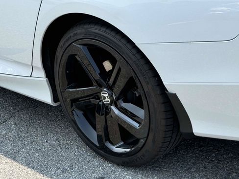 Used 2021 Honda Accord Sport image 34