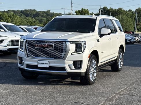 Used 2024 GMC Yukon Denali AWD/4WD image 17