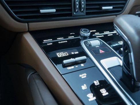 Certified 2023 Porsche Cayenne image 26