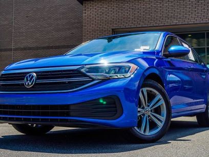 Used 2024 Volkswagen Jetta SE