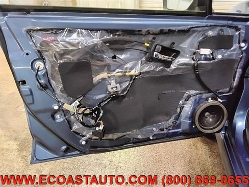 Used 2016 Subaru Crosstrek Touring AWD/4WD image 18