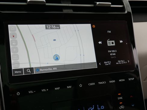Used 2022 Hyundai Tucson Limited AWD/4WD image 22