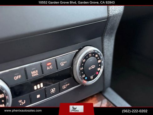 Used 2010 Mercedes-Benz GLK 350 2WD image 31