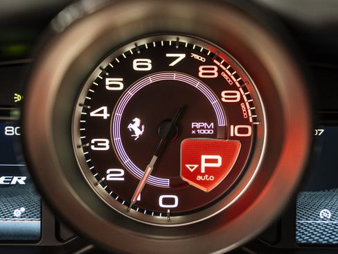 Used 2022 Ferrari F8 Tributo RWD image 42