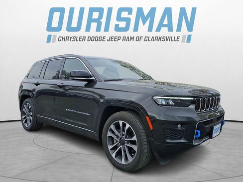 Used 2023 Jeep Grand Cherokee Overland image 1