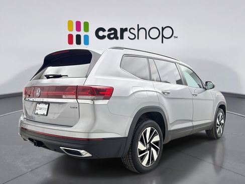 Used 2024 Volkswagen Atlas SE image 5
