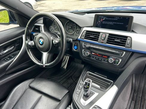 Used 2014 BMW 335i xDrive Sedan AWD/4WD image 25