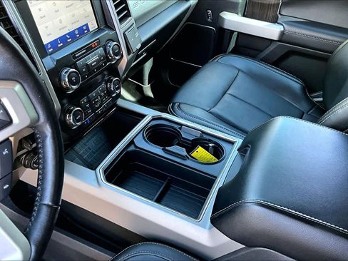 Used 2021 Ford F250 Lariat AWD/4WD image 16