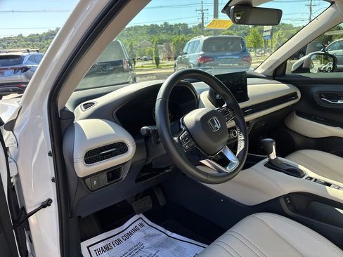 Used 2026 Honda HR-V EX-L image 14