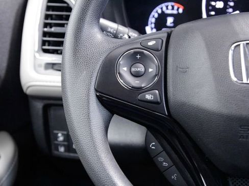 Certified 2022 Honda HR-V EX image 26