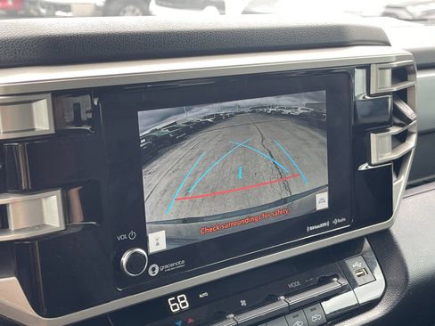 Used 2022 Toyota Tundra SR5 AWD/4WD image 20