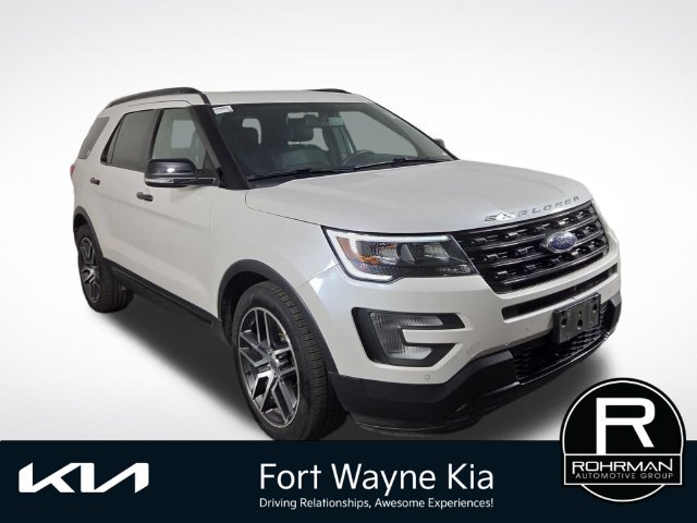 Used 2017 Ford Explorer Sport w/ Equipment Group 401A AWD/4WD image 5