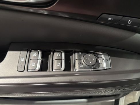 New 2026 Kia Carnival SX image 9