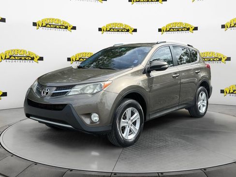 Used 2014 Toyota RAV4 XLE FWD image 1