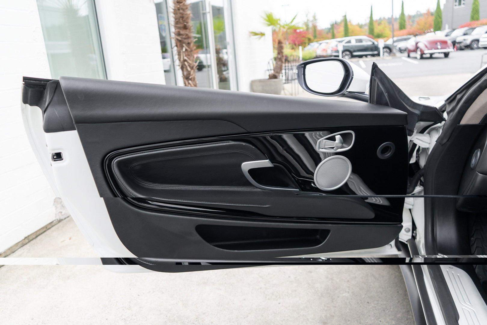 Used 2019 Aston Martin DB11 Coupe RWD image 13