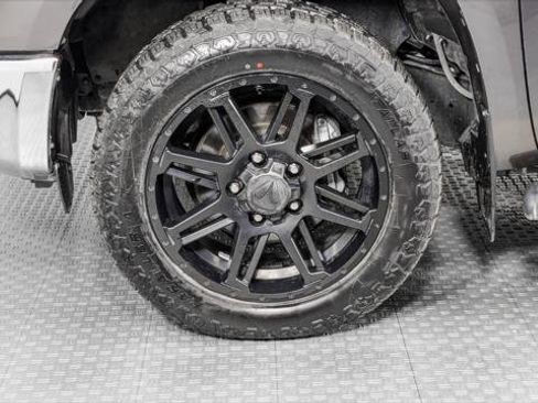 Used 2019 Toyota Tundra SR5 w/ SR5 Upgrade Package RWD image 28