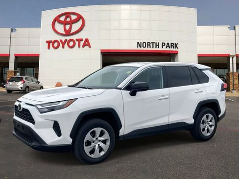 Certified 2025 Toyota RAV4 LE FWD image 1
