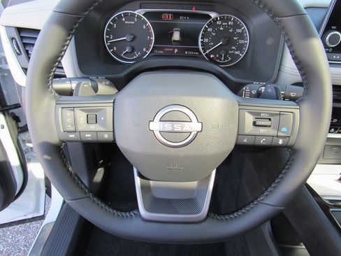 New 2026 Nissan Rogue SV image 19