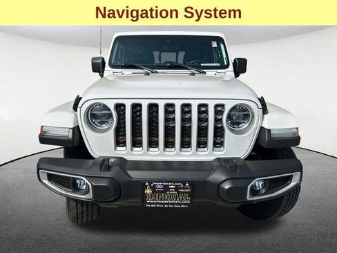 Used 2021 Jeep Gladiator Overland w/ Popular Equipment Package AWD/4WD image 4