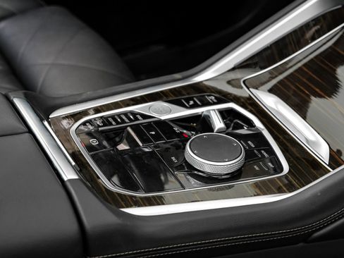 Used 2025 BMW X6 xDrive40i image 30