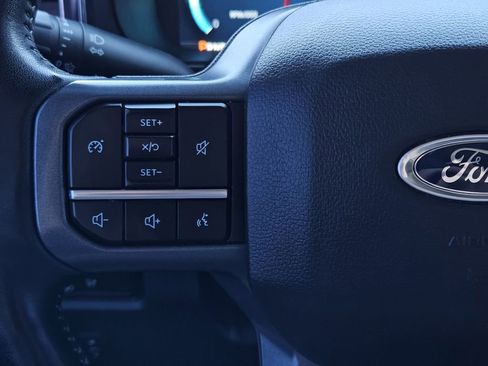 Used 2024 Ford F250 Lariat image 32