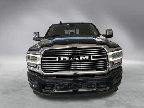 Used 2023 RAM 2500 Laramie AWD/4WD image 12