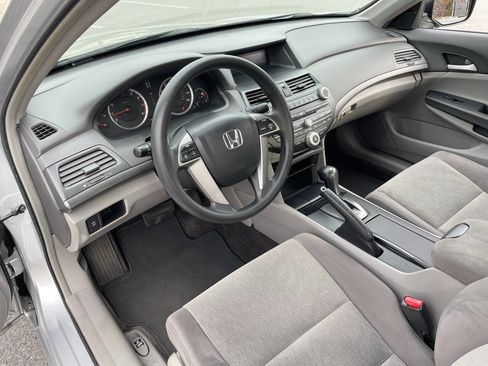 Used 2009 Honda Accord LX image 14