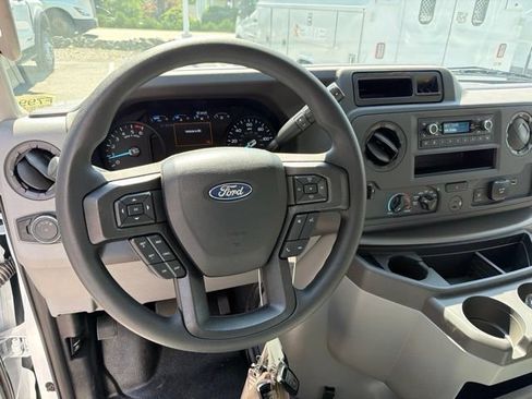 New 2027 Ford E-350 and Econoline 350 Super Duty w/ Power Equipment Group RWD image 14