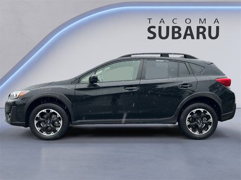 Certified 2023 Subaru Crosstrek 2.0i Premium image 2