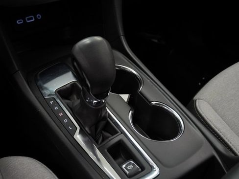Certified 2022 Chevrolet Equinox LS FWD image 21