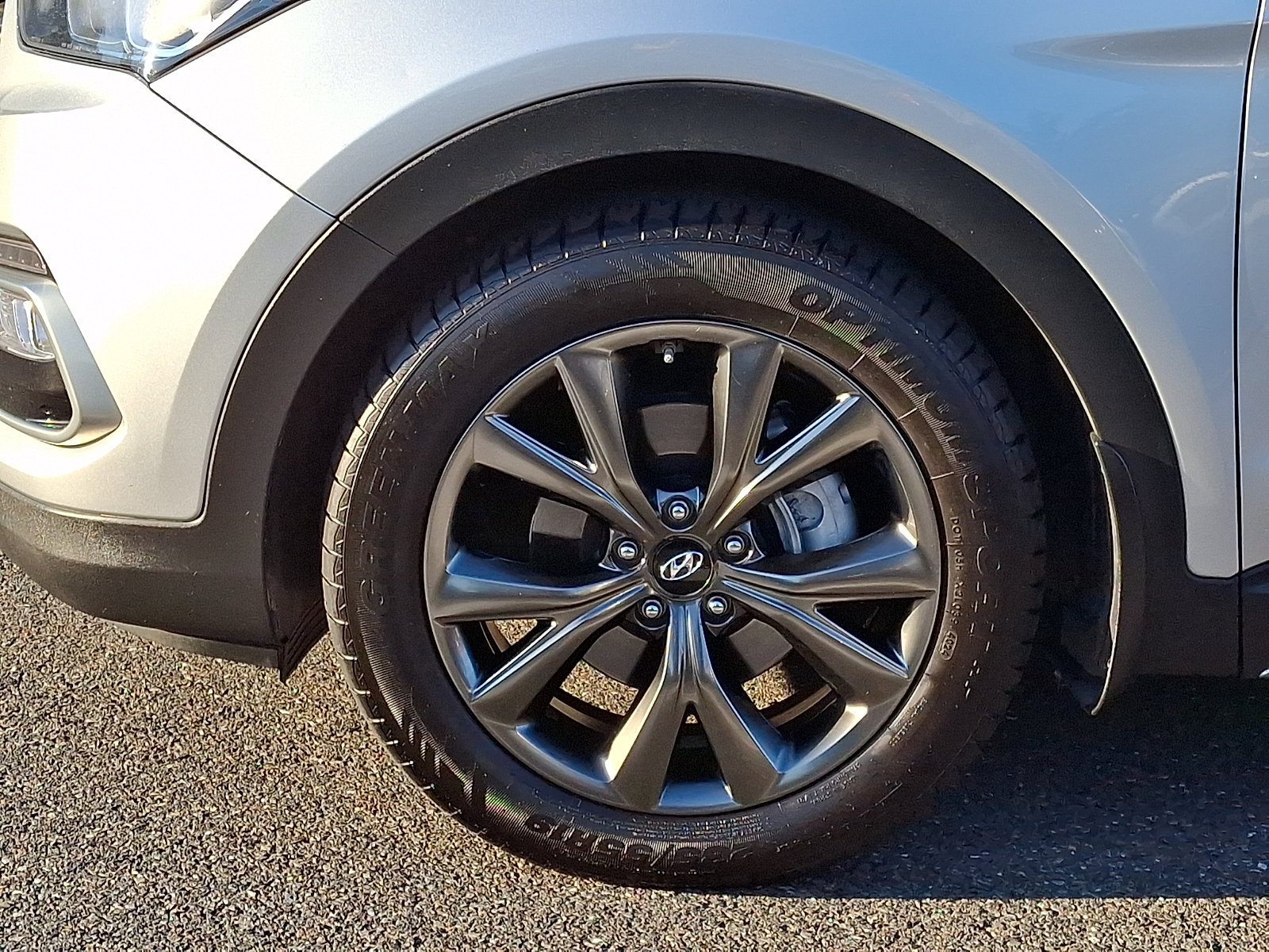 Used 2018 Hyundai Santa Fe Sport AWD/4WD image 8